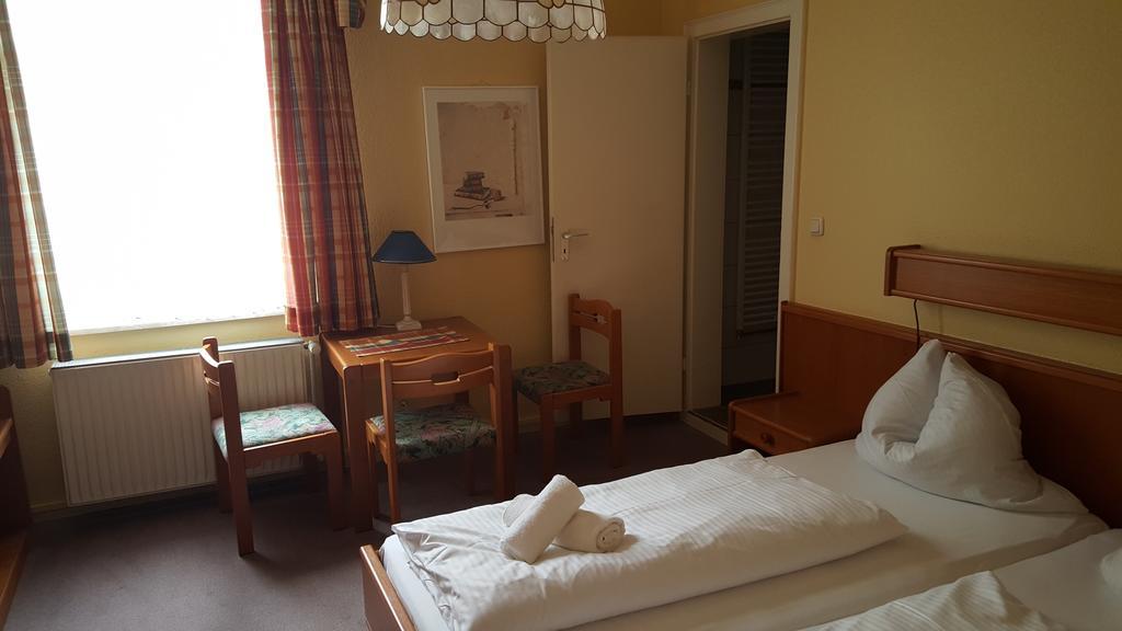 Hotel Ratskeller Luchow Rum bild